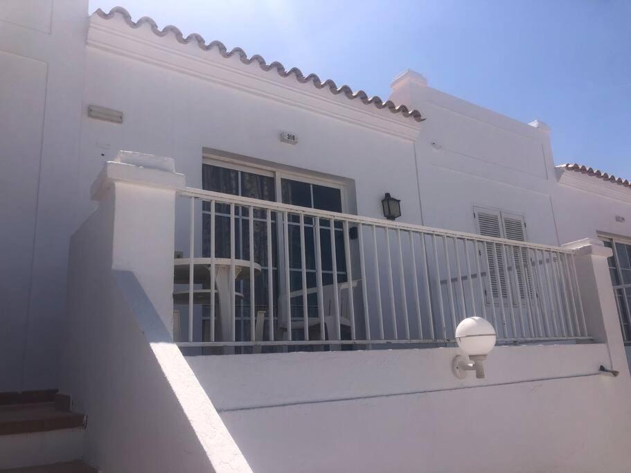 Arenal Den Castell Castellsol Apartment Arenal d'en Castell Bagian luar foto